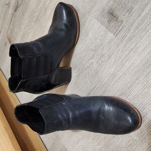 Kork-Ease Black Ankle Boots with Elastic Panels